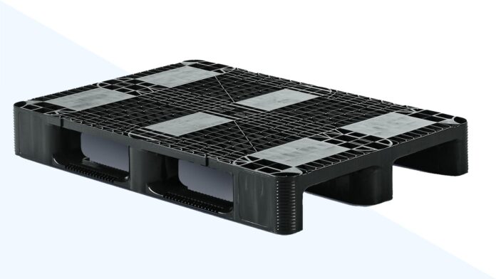 palety (8) Uniwersalne palety z tworzyw sztucznych